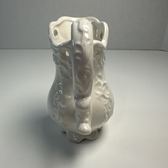 Vintage 5" Napcoware Pitcher Cottage White Embossed Japan - Picture 3 of 6